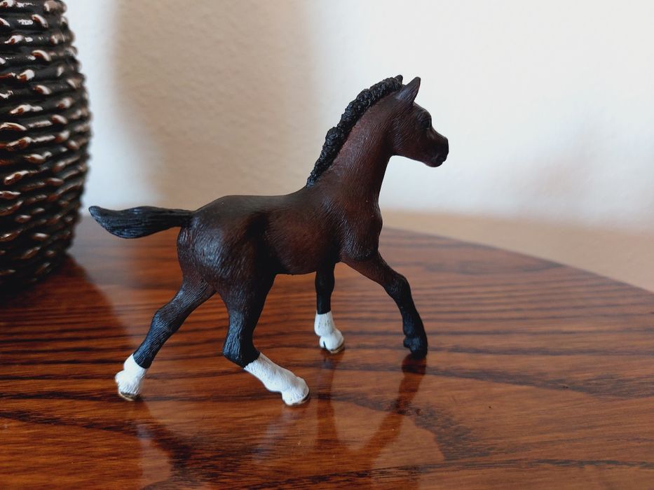 Źrebak arabski schleich