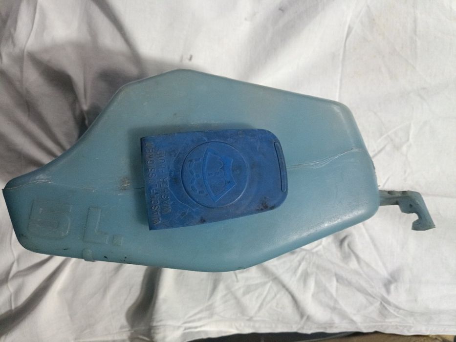 Бачок омивача VW B3.B4.