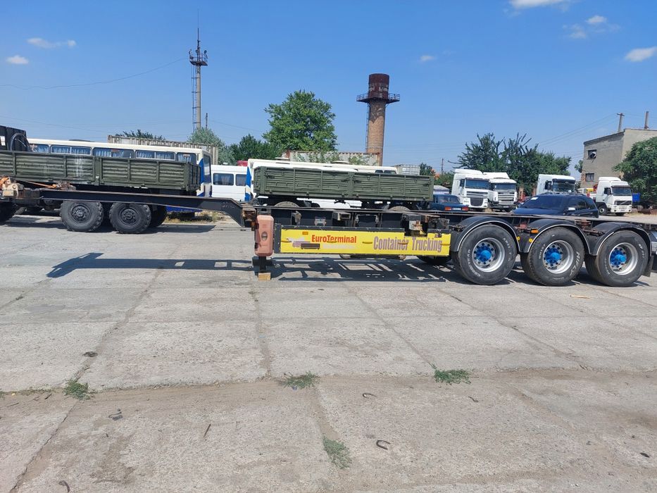 Полуприцеп контейнеровоз тара 5500кг