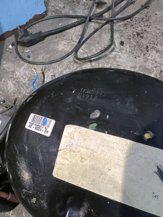 компрессор Tecumseh AE-8024-BR