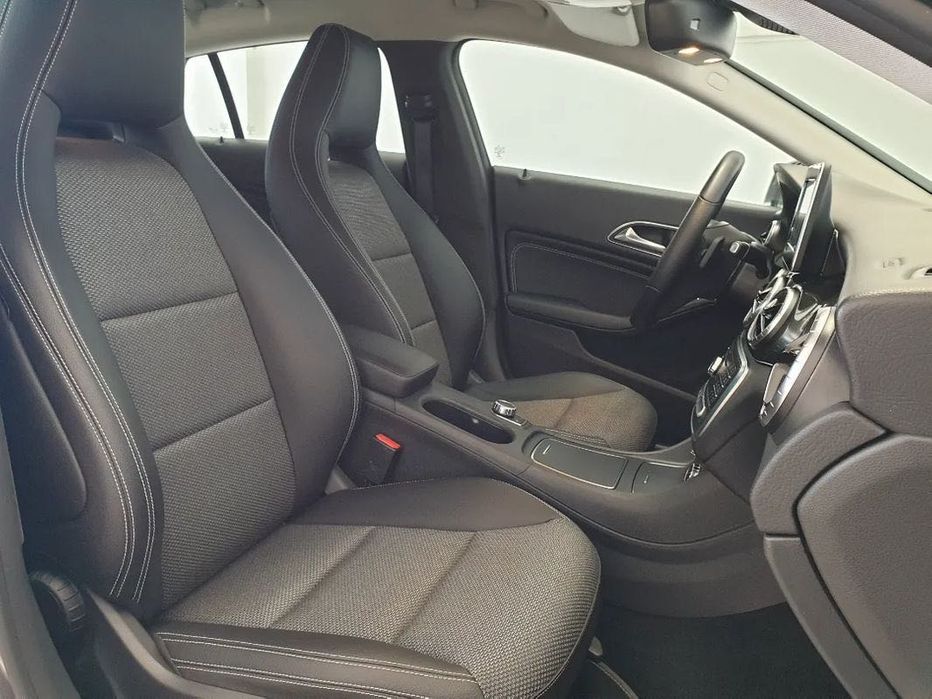 Mercedes-Benz CLA shooting break 180d