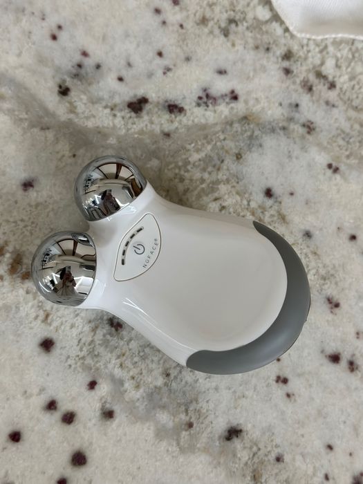 Мікротоки NUFACE mini