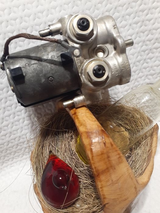 Продається блок ABS на Мерседес W124( ORIGINAL)