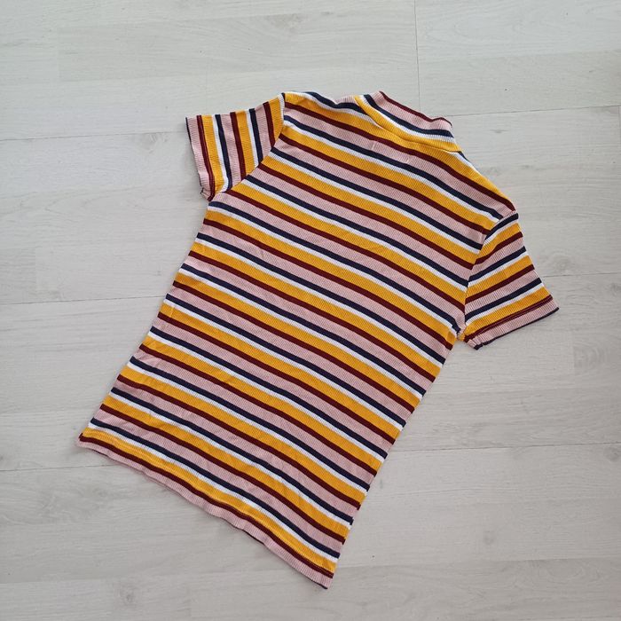 T-shirt Cropp jak nowy