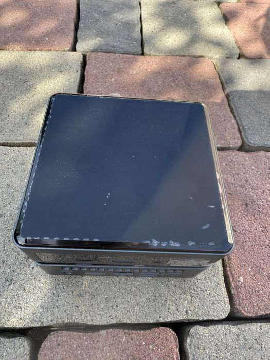 Міні ПК NUC10.