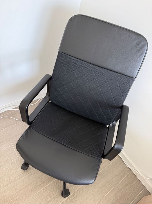 Set de home office para venda — Pêra (Algarve)
