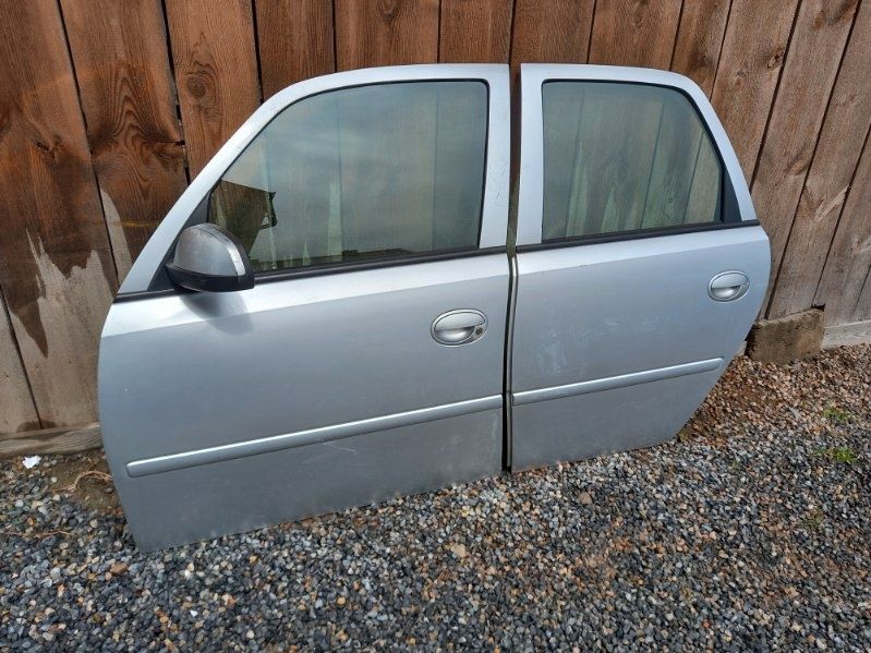 Drzwi Opel Meriva A 2007, lewe przód i tył