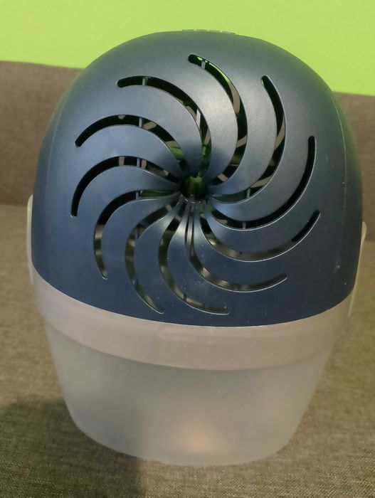 pochłaniacz wilgoci Ceresit Areo 360 STOP WILGOCI