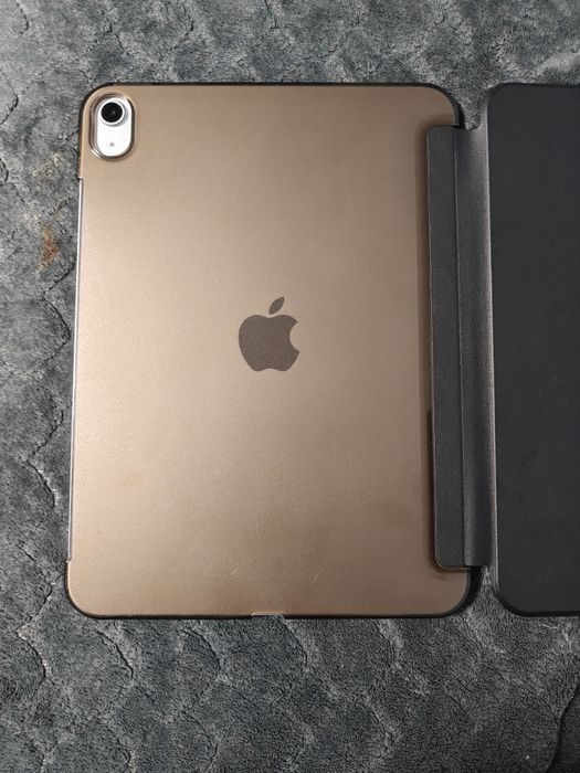 Продам планшет Apple iPad 11" 2025 Wi-Fi 128GB Silver