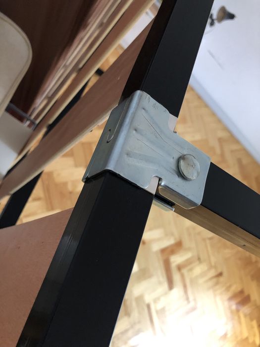 Estrado com pés 1,4x1,9