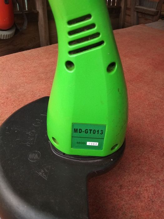 Трімер садовий  .