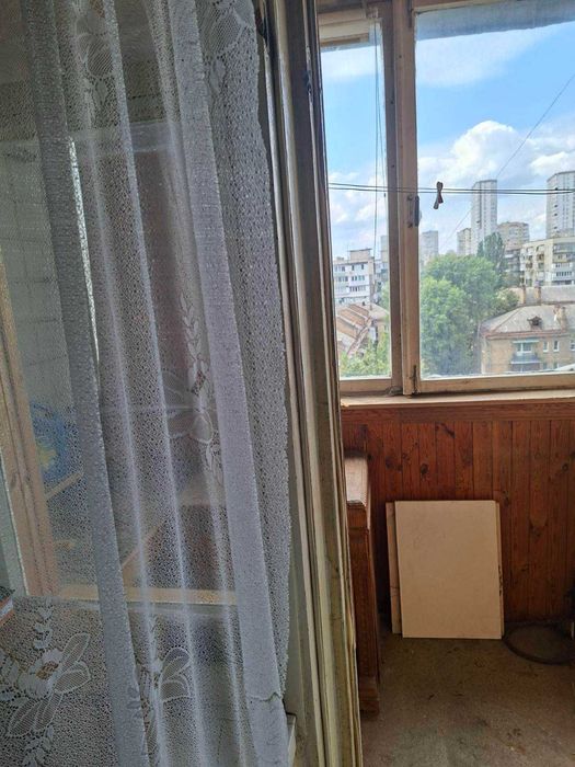 Здам 1 кімнатну Лобановського 37, спецпроект, цегла.