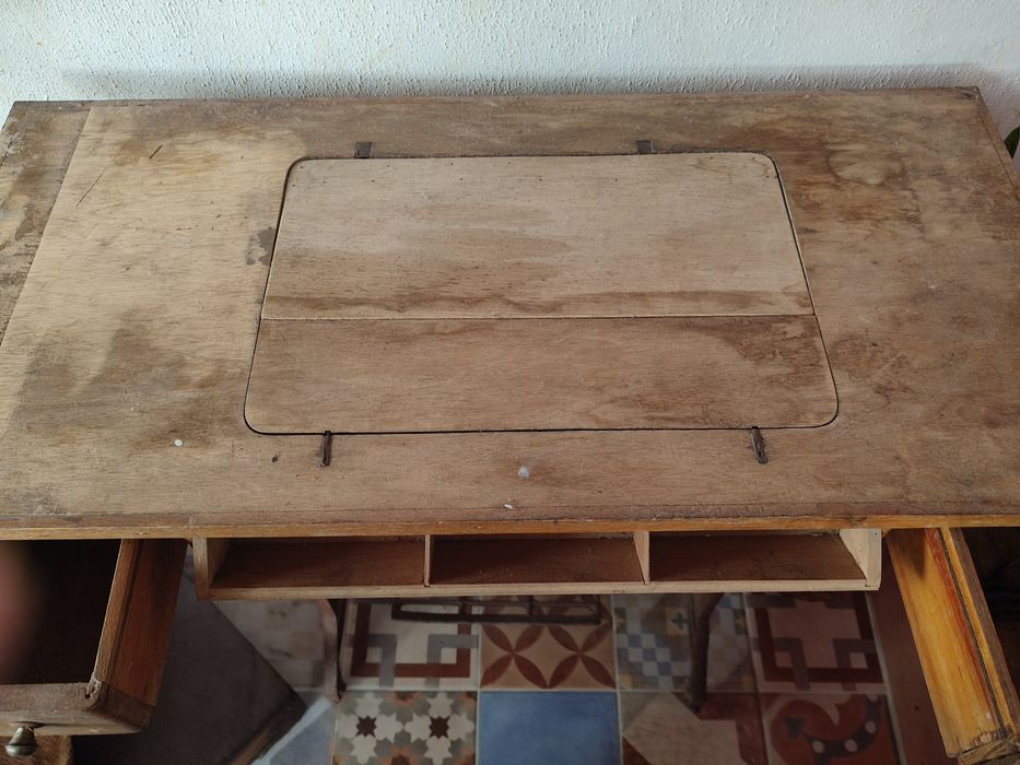 Máquina de costura vintage