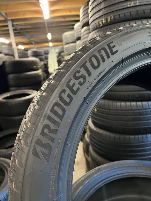 Шини Зимові 255х45хR20 Bridgestone Blizzak LM005 / 4 Шт Нові Шини