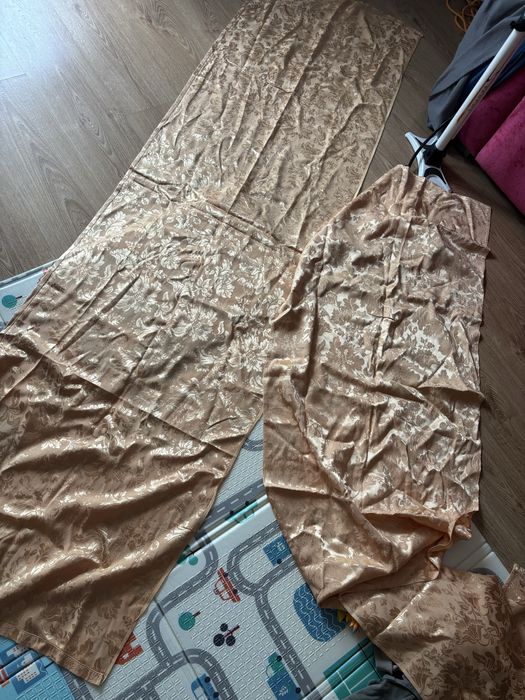 Dwa vintage materiały każdy ok. 232 x 65