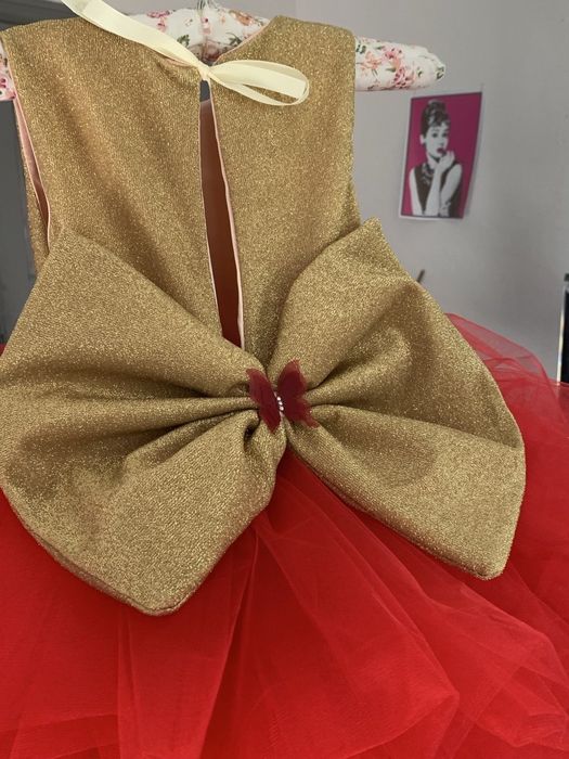 Сукня на 3 роки у садочок осіння червона золота сукня освнь