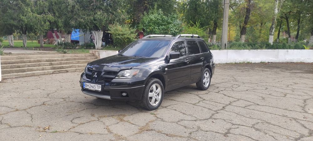 Mitsubishi Outlander 2.4 AT , 4x4 ( Полный привод ) , ЗСУ торг, Лизинг, Кредит