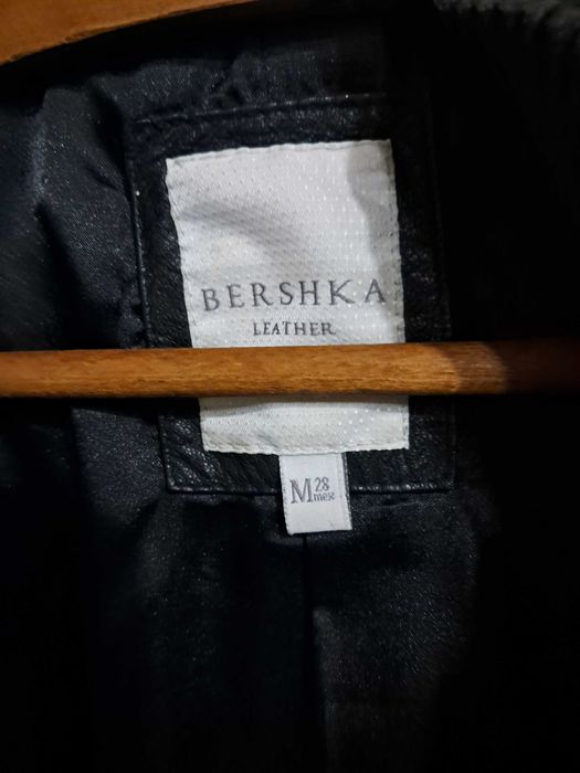 Kurtka damska skórzana Bershka