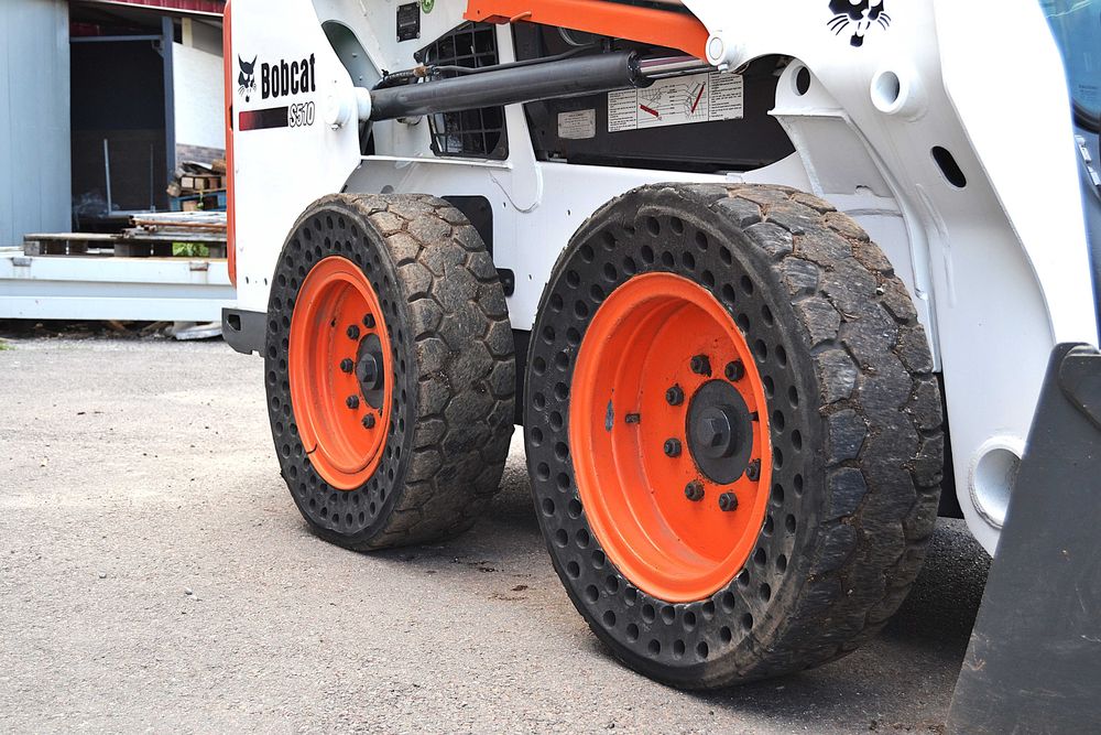 Минипогрузчик BOBCAT S510, 2014 г.в., состояние идеальное! + ВИДЕО