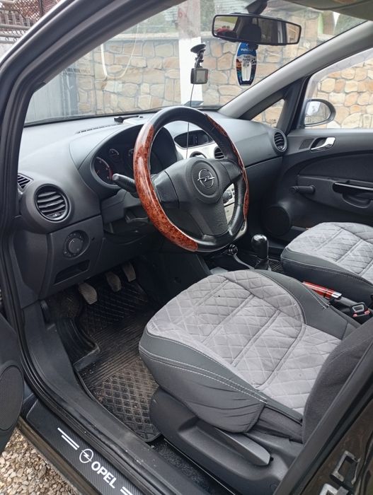 Опель корса 1.3д