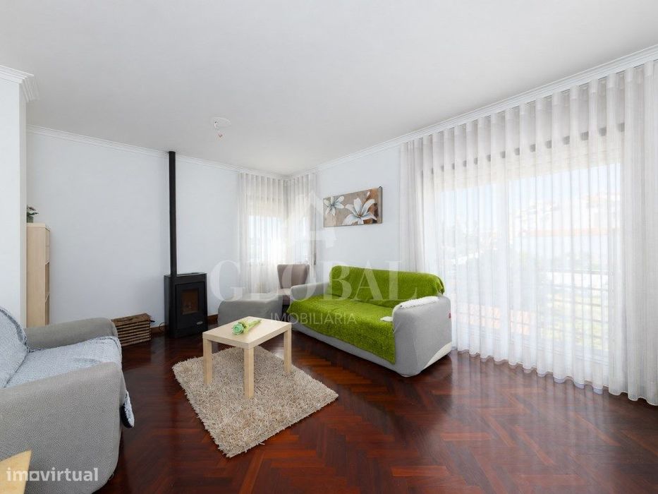 Apartamento T2 Paços De Brandão