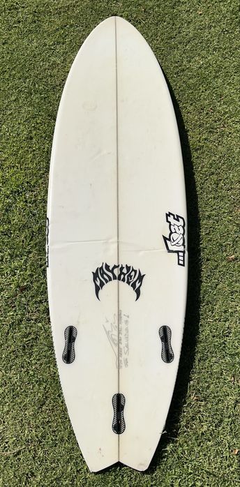 Prancha surf LOST vingada
