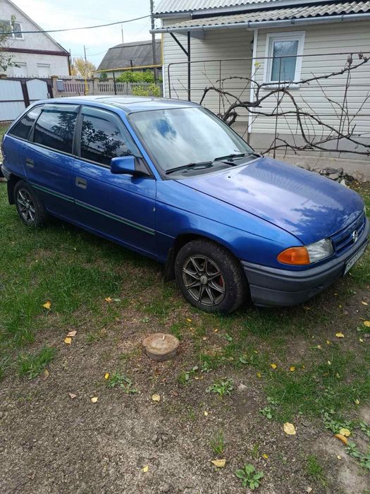 Продам авто Опель Астра ф