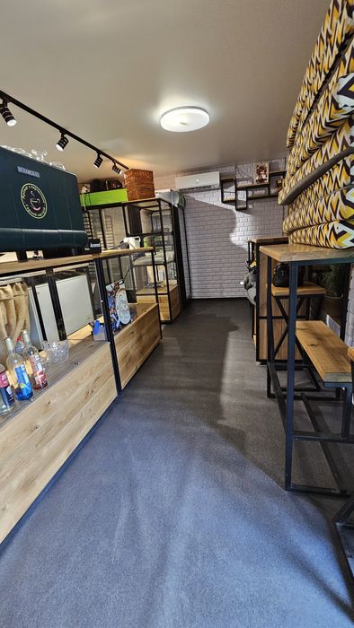 Сдам Маф Хортицкий район с Оборудованием под Кофейню или Варианты