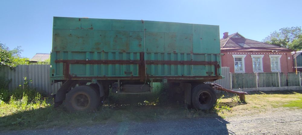 Причіп-бортовий.