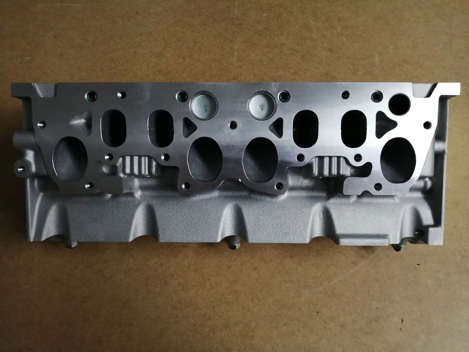 Cabeça Motor 1900 D / TD - Peugeot 406 , 305 , 309 , 806 , Boxer ,