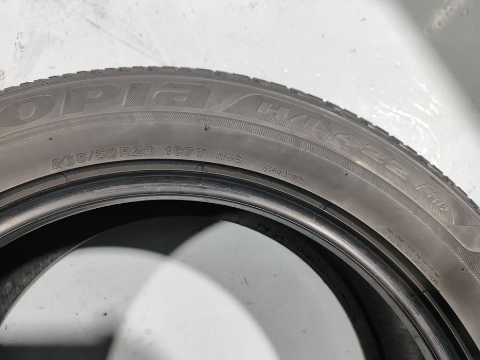 4 pneus semi novos 265-50R20 Bridgestone - Oferta dos portes