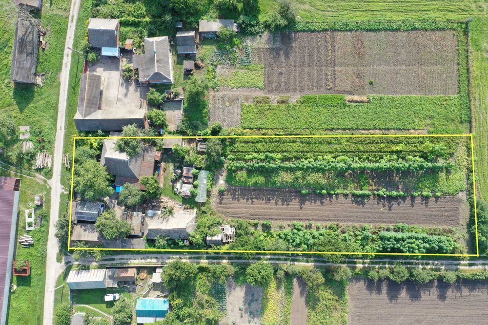 Будинок в селі 127кв.м з земельною ділянкою 33 сотки