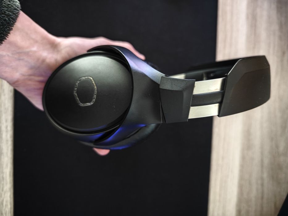 Cooler Master MH670