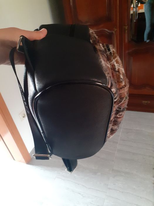 Vendo  ou troco mala cavalinho