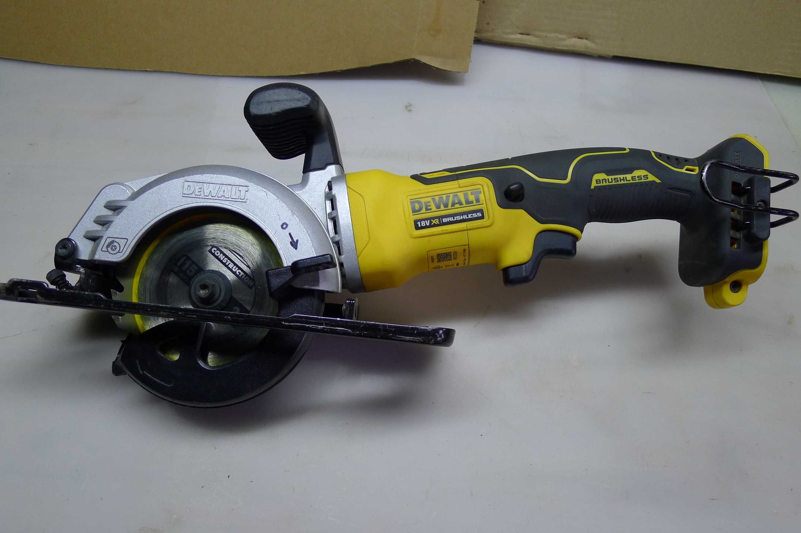 Piła akumulatorowa Dewalt DCS 571 Dobroń • OLX.pl