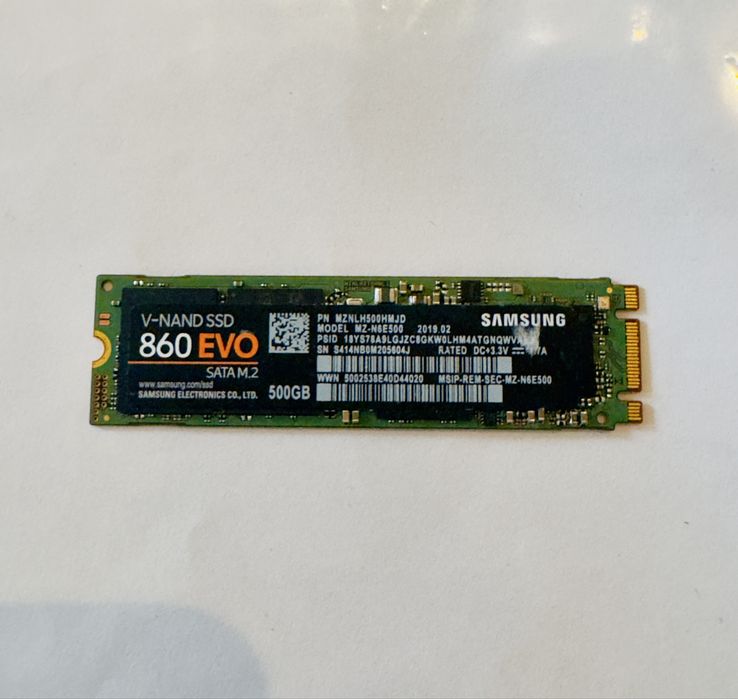 Dysk Samsung SSD 860 EVO M.2 SATA/600 500 GB - zdrowie 99% + raport Smart Crystal Dysk Info