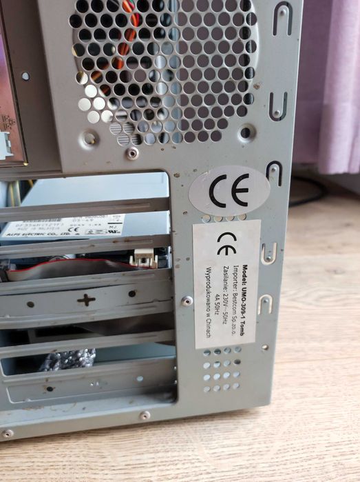 floppy 1,44 DVD-Rom CD-Rom Intel celeron 2,66 GHz radiator