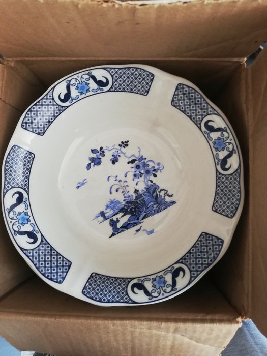 Fábrica de loiça Sacavém NOVO