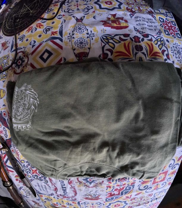 Roupa militar - Tshirt / Camuflado