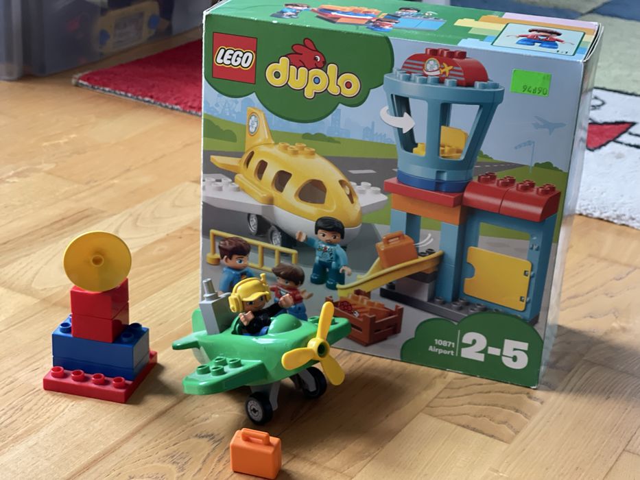 Zestaw LEGO® 10871 Lotnisko+ grats samolot Duplo