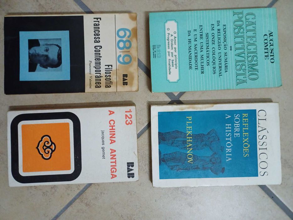 Varios livros antigos