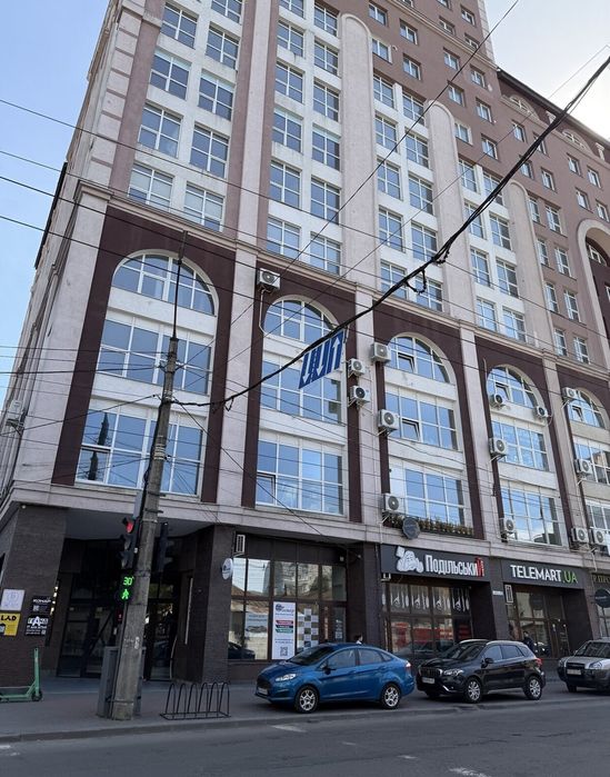 Простора та світла 2к в самому Центрі! Усі держ. програми Так! Мінімальне оформлення 44555