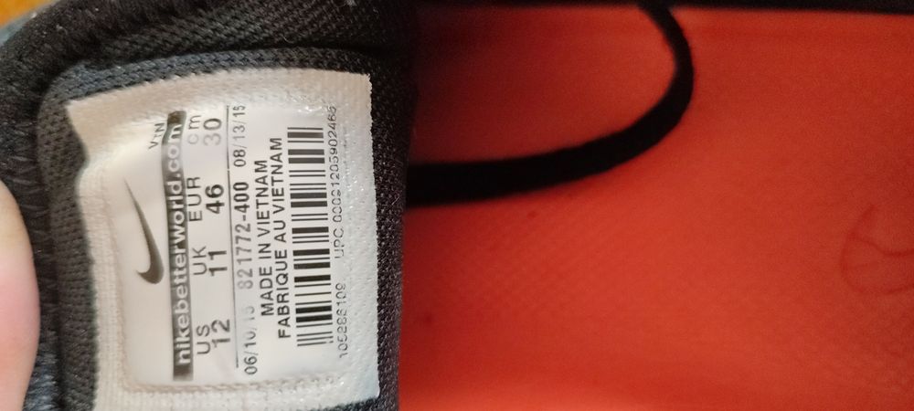 Nike кроссовки 46 размер