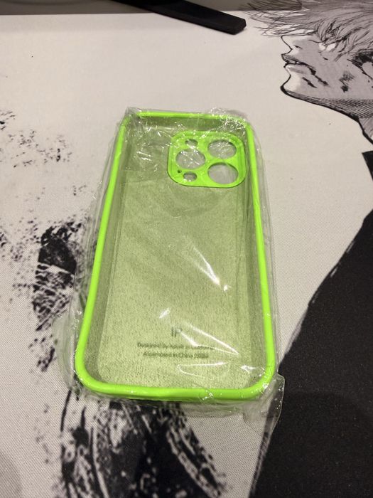 Zestaw Nowych Etui na iPhone 15 Pro – Kobalt & Neon Lime