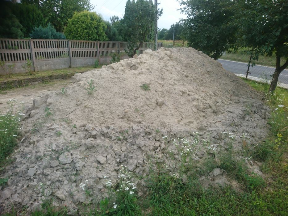 Ziemia z gliną oddam