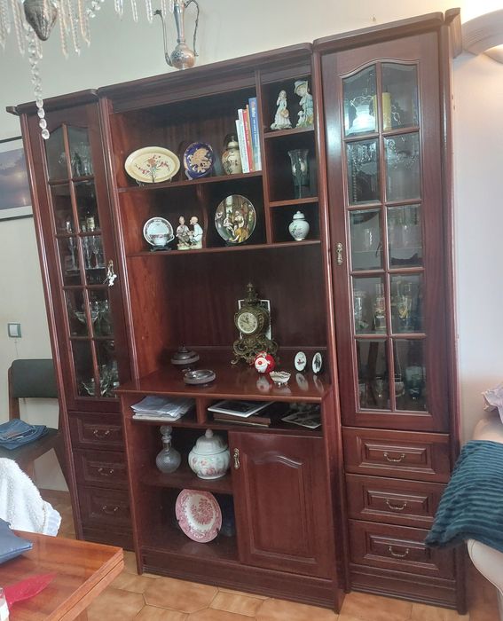 Cristaleira Sala com iluminação!!