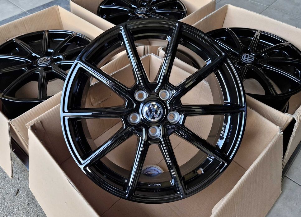Alufelgi 17 5x112 VW Golf Passat Jetta Touran Caddy T-Roc Czarne 705#