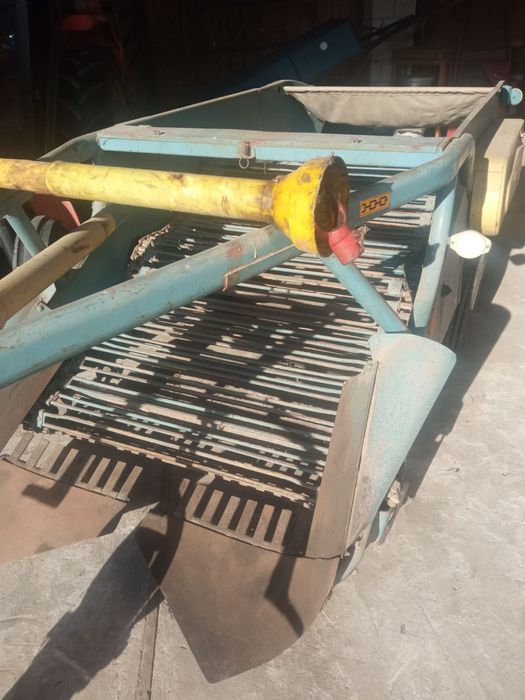 Kopaczka części wałek WOM