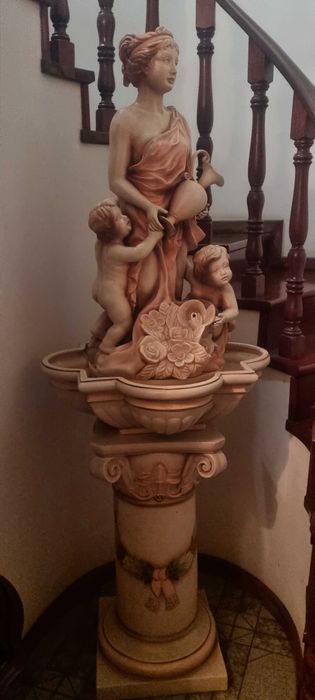 Estátua decorativa interior64740669046401122