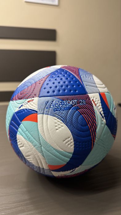 Мяч футбольний розмір 5 ліга чемпіонів термошов